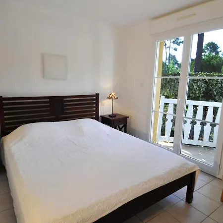 In Lacanau-ocean With Private Pool